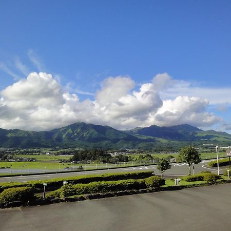 Hotel Shikino Mori Aso Esterno foto