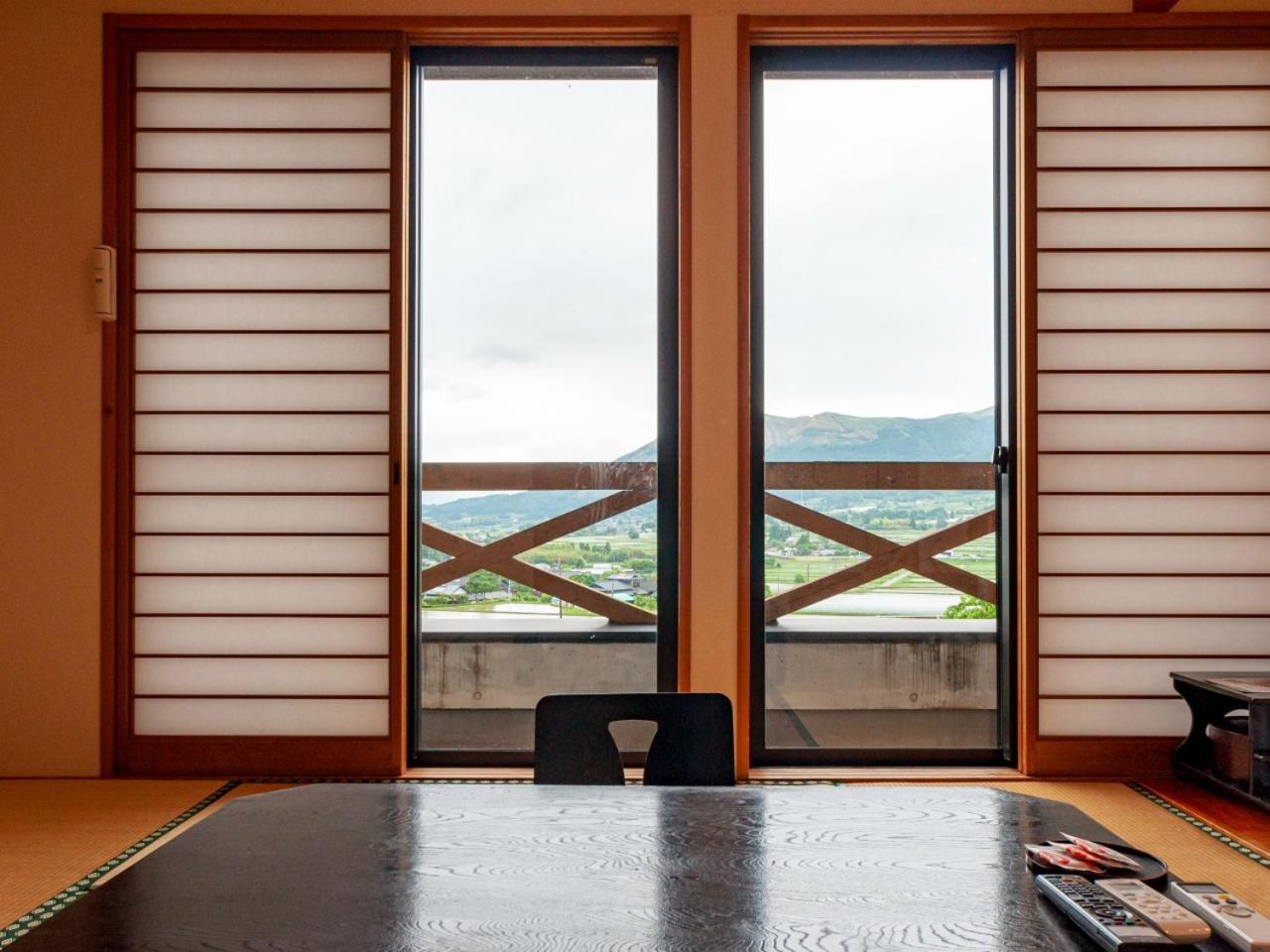Hotel Shikino Mori Aso Esterno foto